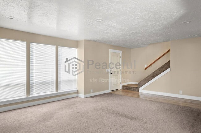 Building Photo - 7222 Ponderosa Dr