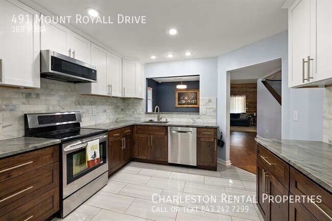 Building Photo - 491 Mt Royall Dr
