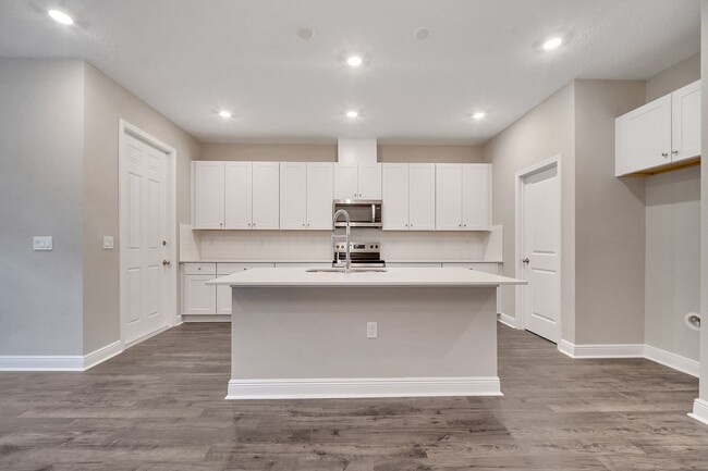 Building Photo - Brand NewConstruction Townhome in beautifu...