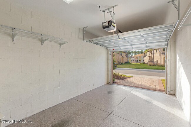 Building Photo - 443 Orchard Pass Ave