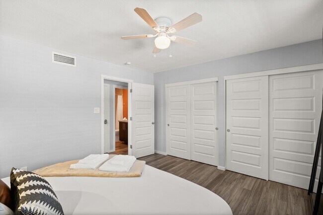 Building Photo - 1 Bedroom apartment in north Tempe!