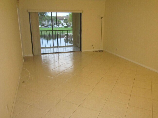 Building Photo - 22017 Palms Way