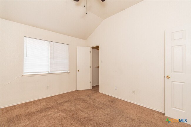 Building Photo - 4408 Deek Dr