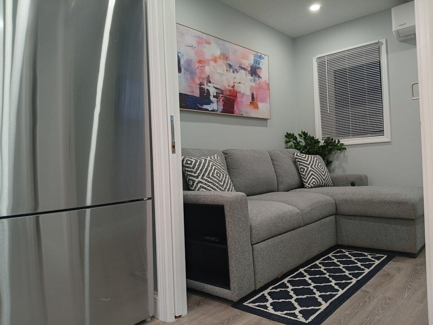 Building Photo - 1111 Atwells Ave