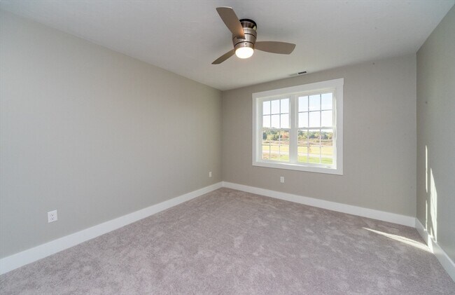 Building Photo - 61 Boutelle Rd