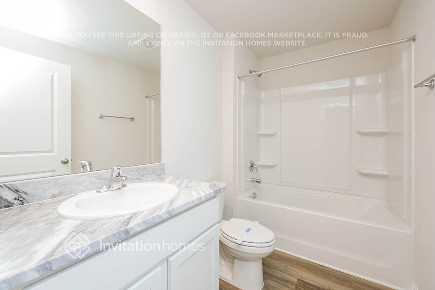 Building Photo - 10903 Gentle Current Wy