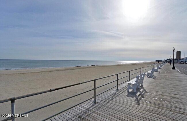 Building Photo - 666 Ocean Ave N