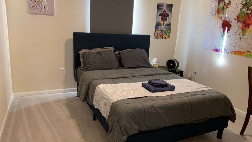 Building Photo - Room in Single Family Home on Justice Union Ct