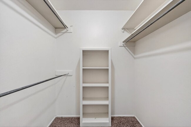 Building Photo - 3700 Monclair Ave