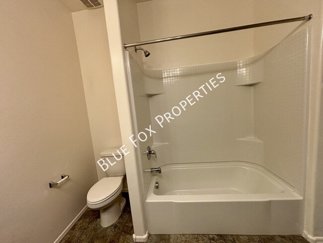 Building Photo - 9906 N Niobrara Way