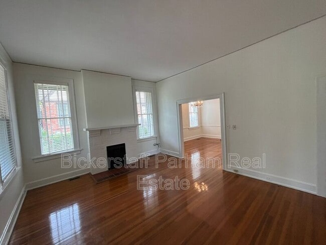 Building Photo - 1310 Stark Ave