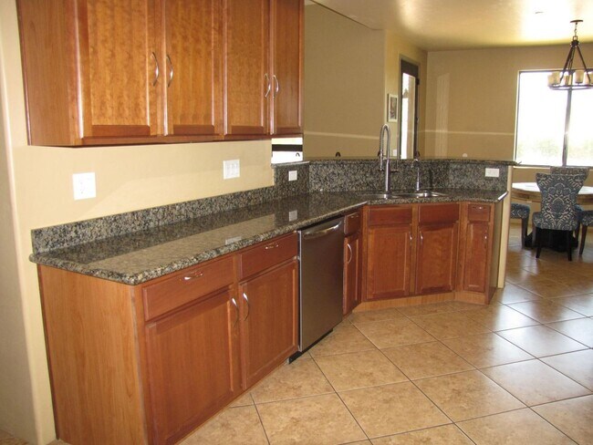 Building Photo - COMING SOON!!! Located in Vail Az  on a premium elevated lot!!