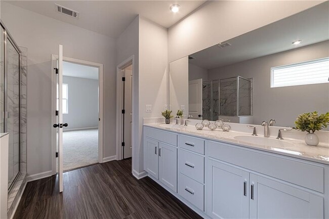 Building Photo - 212 Birchwood Row