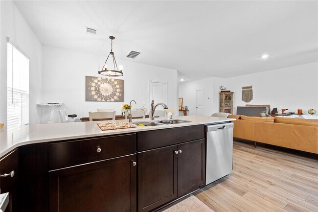 Building Photo - 14417 Dora Amellia Cv