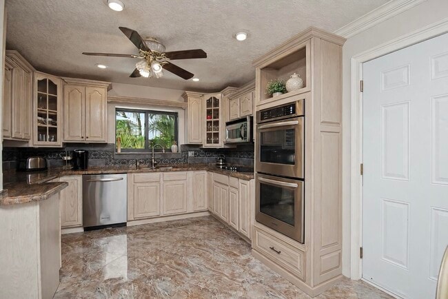 Building Photo - 9708 Erica Ct