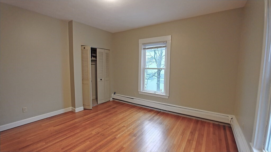 Building Photo - 136 Walnut St