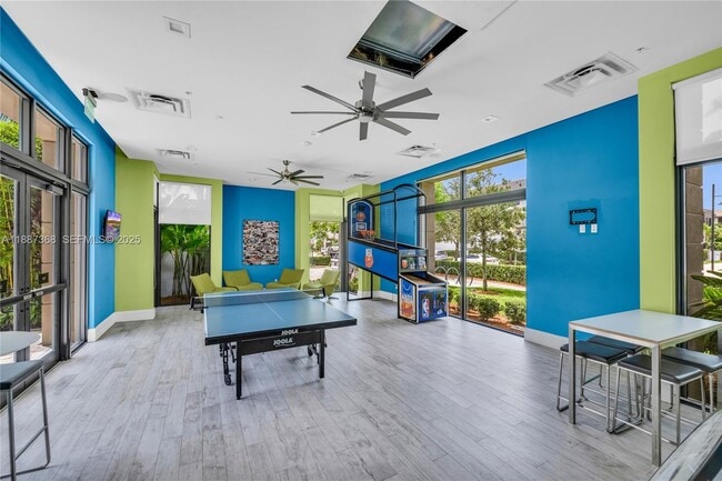 Building Photo - 8217 NW 46th St