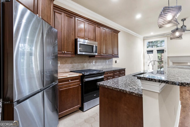 Building Photo - 2663 Rivers Edge Dr NE