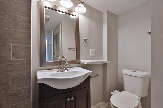 Building Photo - 1416 S Ohio Ave