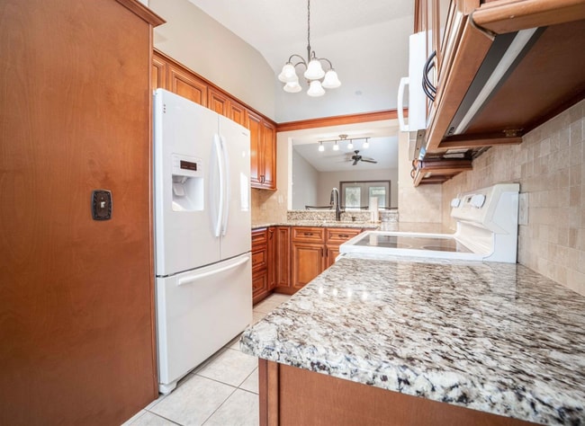 Building Photo - 2BR/2BA Villa in Whispering Pines Community