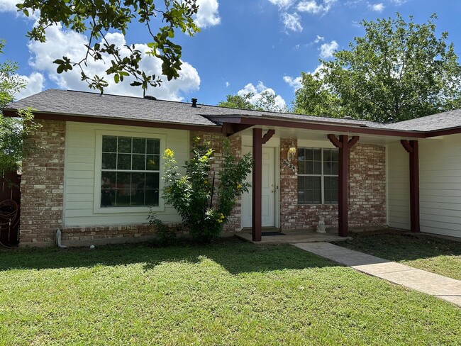 Building Photo - 8231 Meadow Forest St
