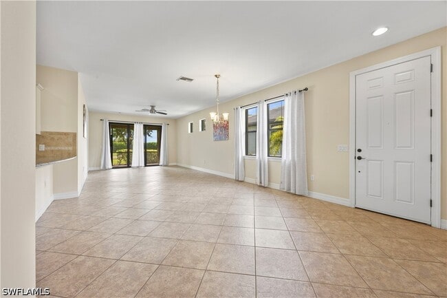 Building Photo - 8010 Helena Ct
