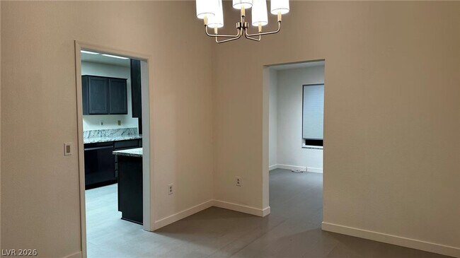Building Photo - 2716 Legend Dr