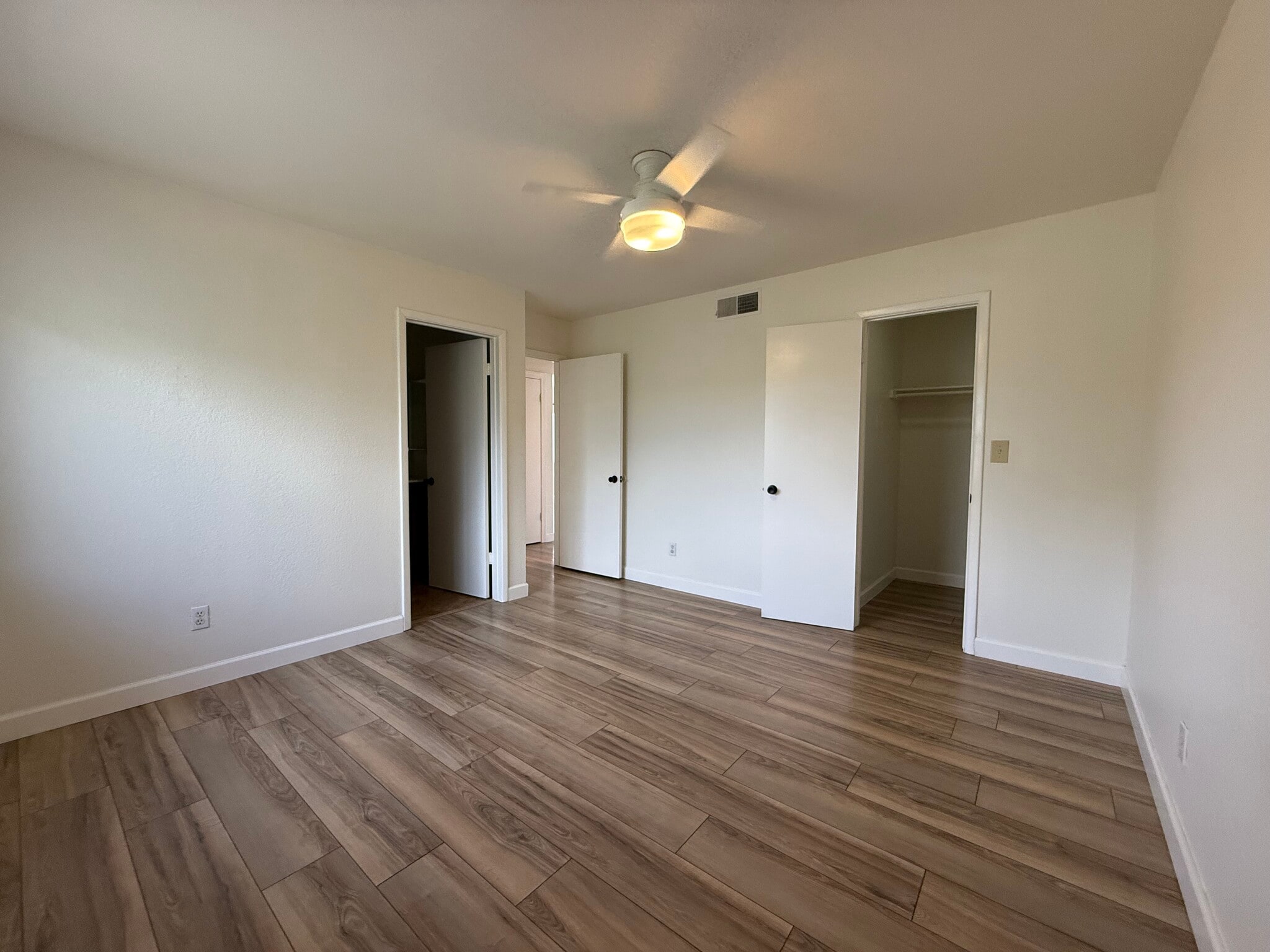 Building Photo - 3635 N 37th St