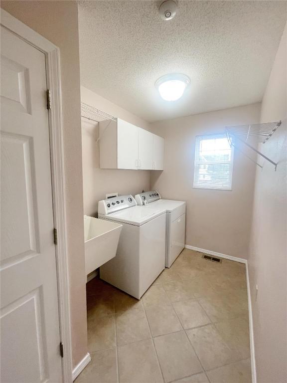 Building Photo - 1146 Illini Dr