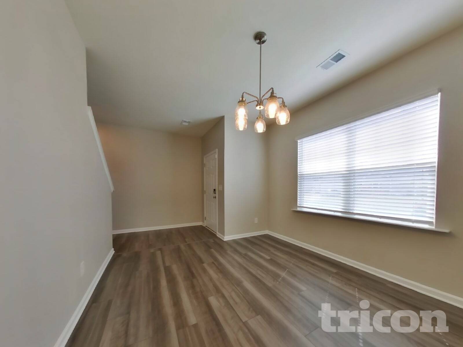 Building Photo - 129 Verona Dr NW