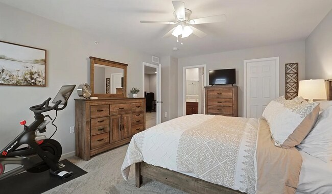 Building Photo - 3005 Meridian Cmns