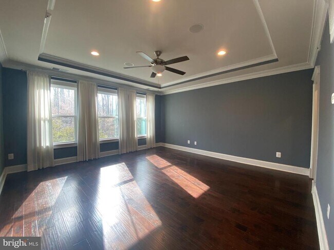 Building Photo - 2163 Potomac River Blvd