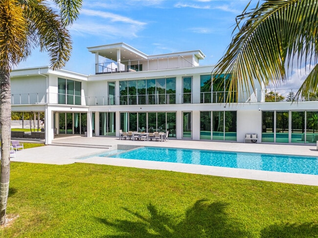 Building Photo - 17250 SW 52nd Ct