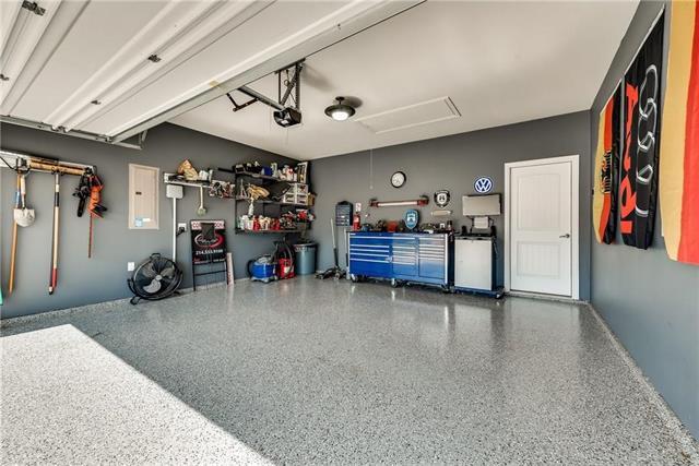 Building Photo - 1300 Poplar Dr