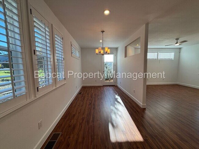 Building Photo - 2437 Genoa Meadows Cir