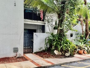 Building Photo - 8331 SW 157th Ave