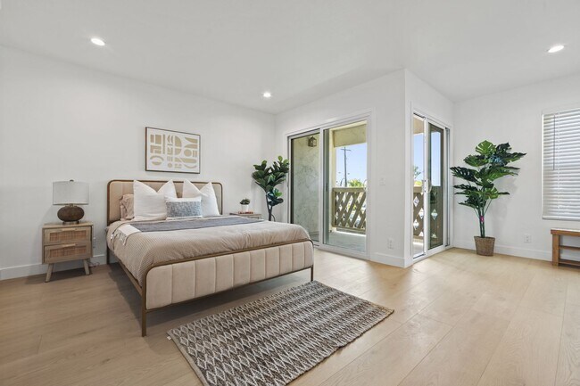 Building Photo - Showing Times: to schedule a viewing, please contact us