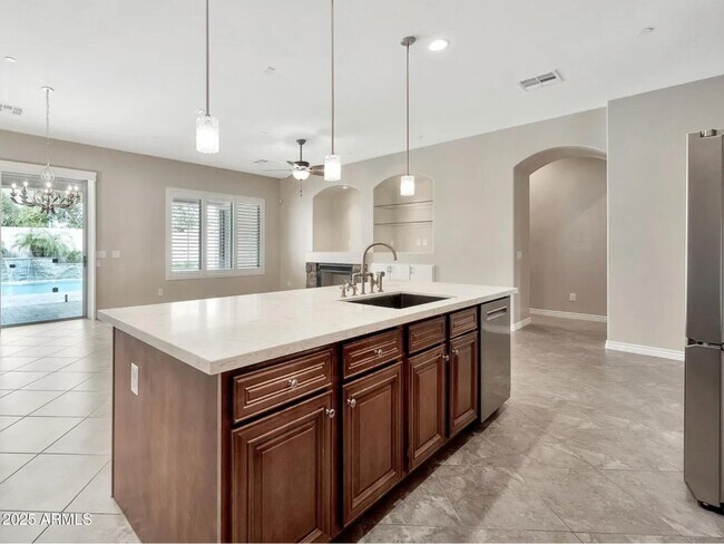 Building Photo - 3220 N 136th Dr