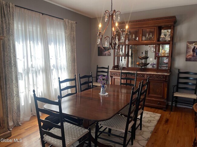 Building Photo - 68 Vista Dr