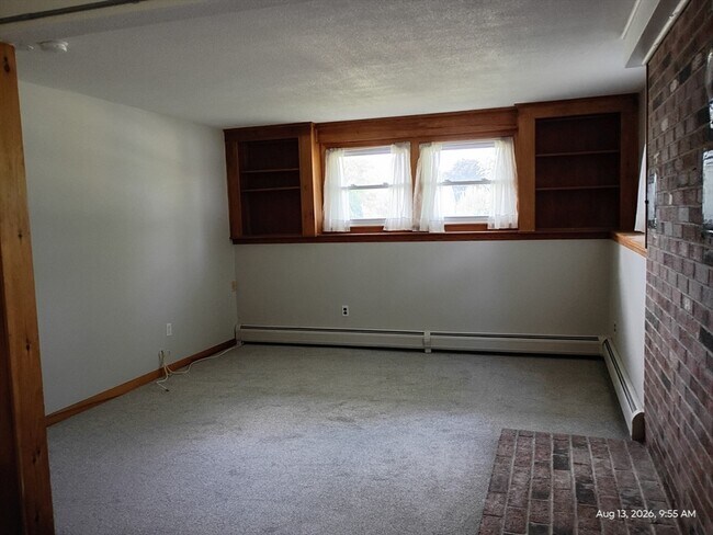 Building Photo - 14 Coltin Dr