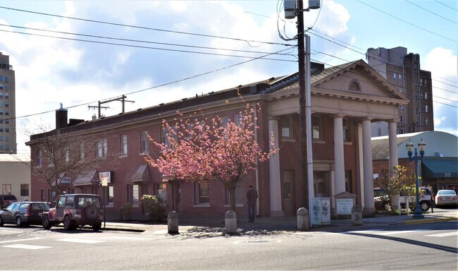 Building Photo - 120 Prospect St
