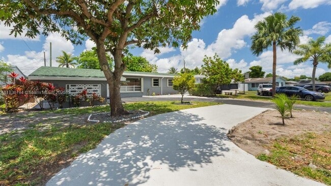 Building Photo - 7211 Shalimar St