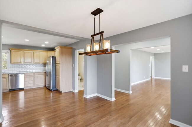 Building Photo - 7026 Spring Mill Rd