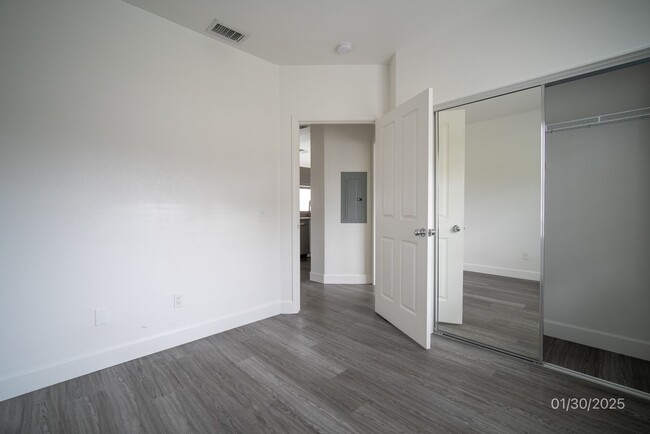 Building Photo - $3,400 / 3br - 1001ft2 - $3400 | 3br/2ba T...