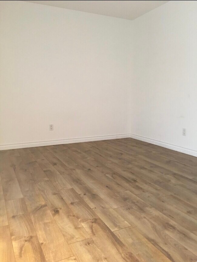 Building Photo - 24379 El Pilar