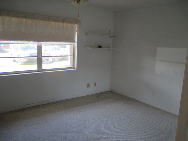 Building Photo - 194 Lake Susan Ln