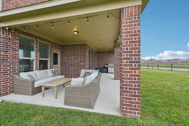 Building Photo - 2406 Harborwood Ct