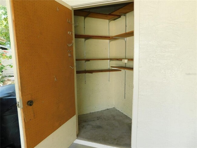 Building Photo - 2561 Forest Run Ct