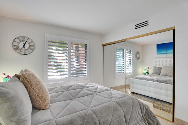 Building Photo - 755 Dotterel Rd