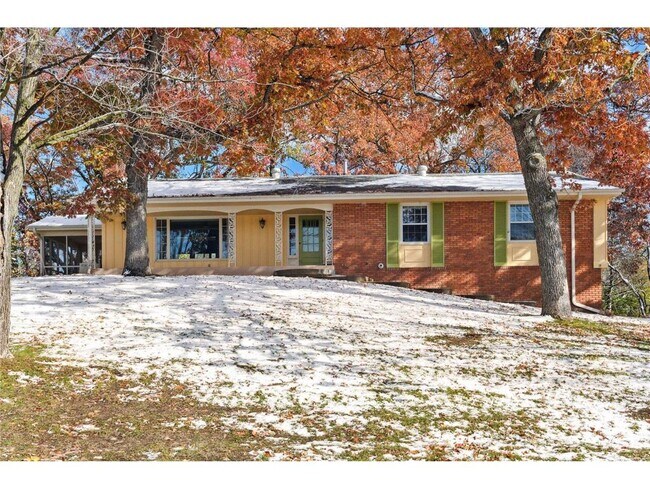 Building Photo - 5207 Doncaster Way